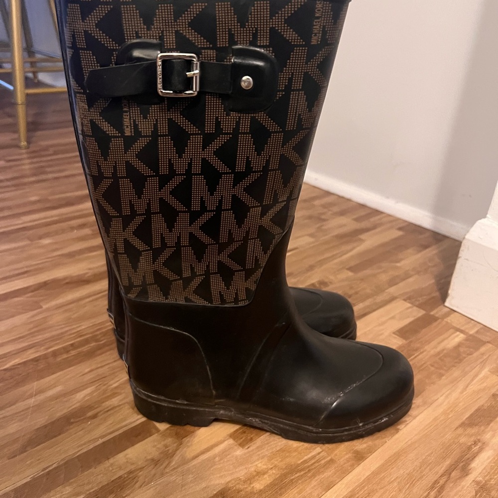 Michael Kors Black and Brown Rain Boots